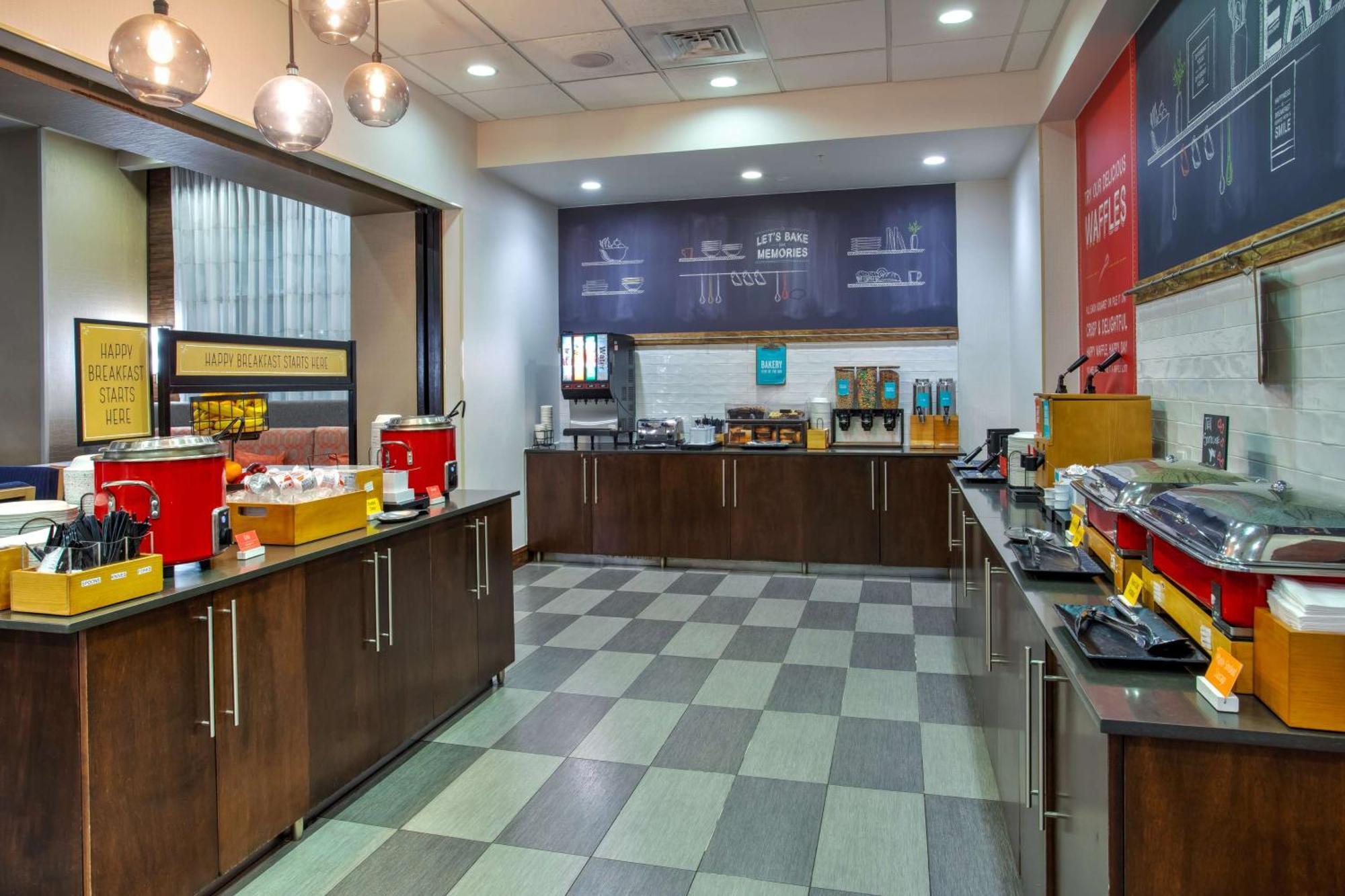 Hampton Inn & Suites Columbia/Southeast-Fort Jackson Bagian luar foto