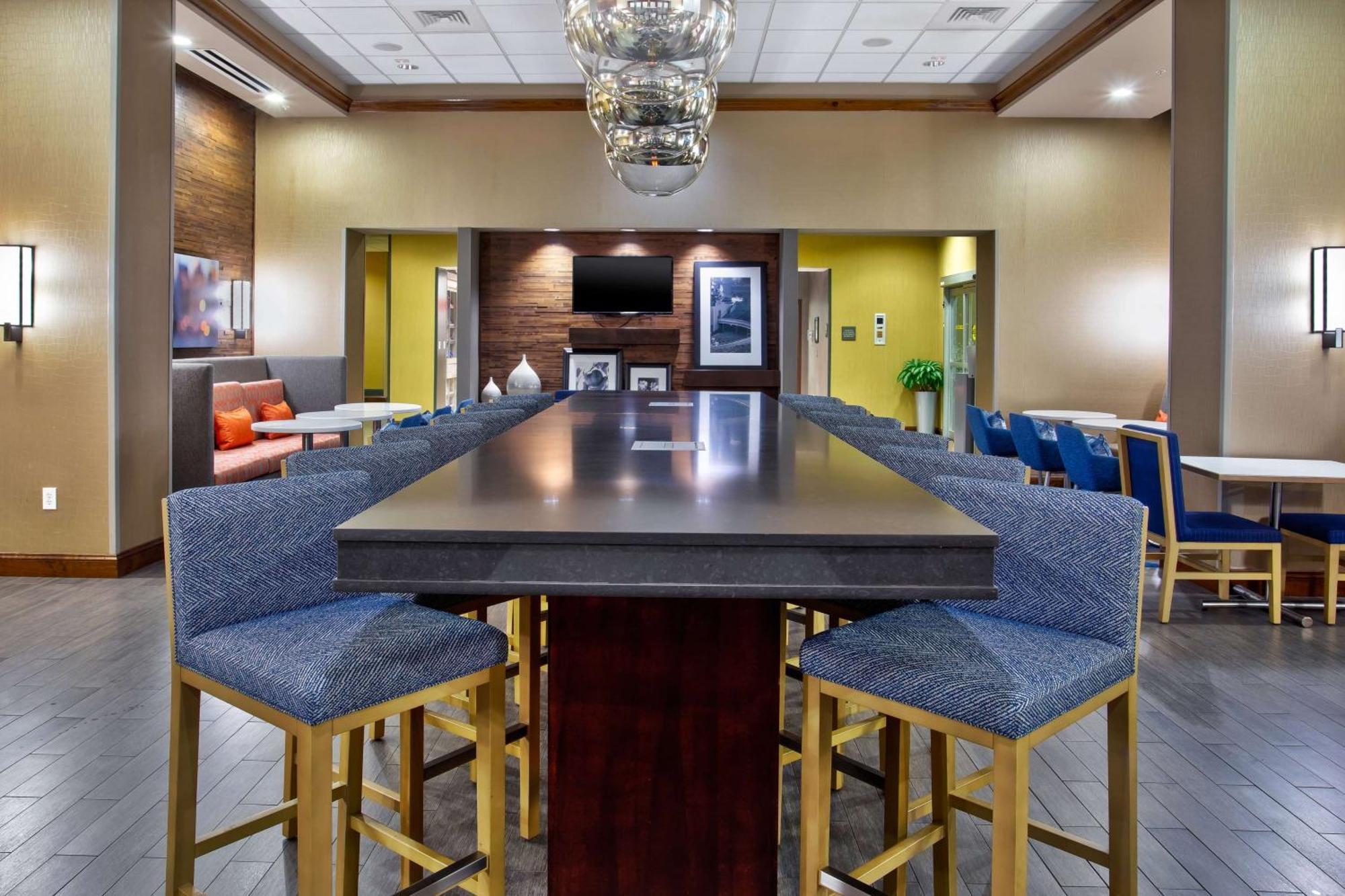 Hampton Inn & Suites Columbia/Southeast-Fort Jackson Bagian luar foto
