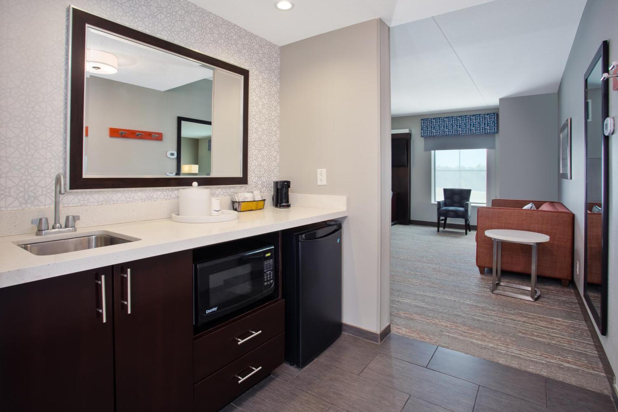 Hampton Inn & Suites Columbia/Southeast-Fort Jackson Bagian luar foto